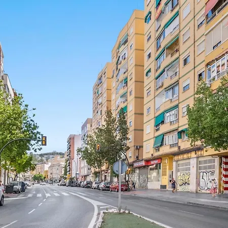 Apartamento 3 Bedroom Near Centre *